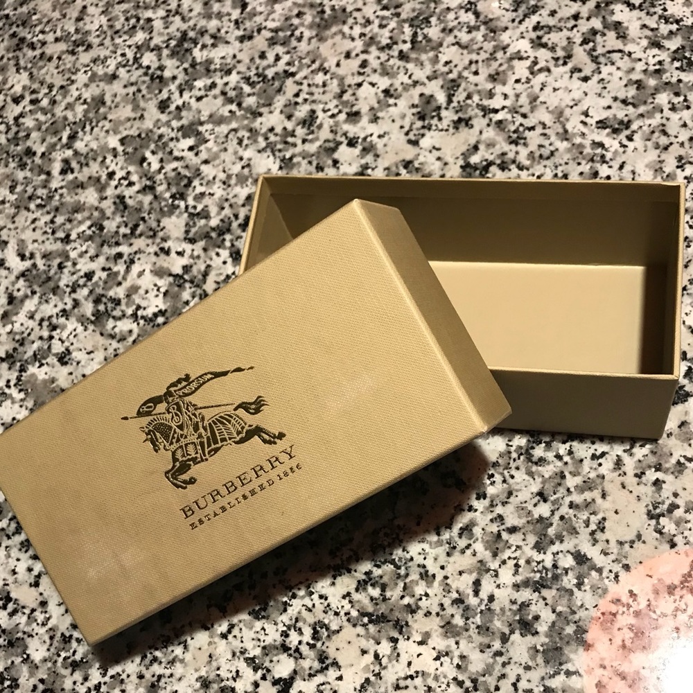 BURBERRY Sunglasses Box